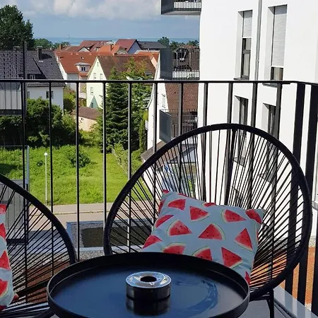 Ferienwohnung-pfaender * Friedrichshafen