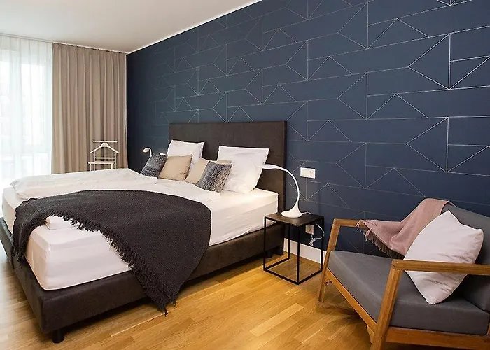 Ferienwohnung-pfaender * Friedrichshafen